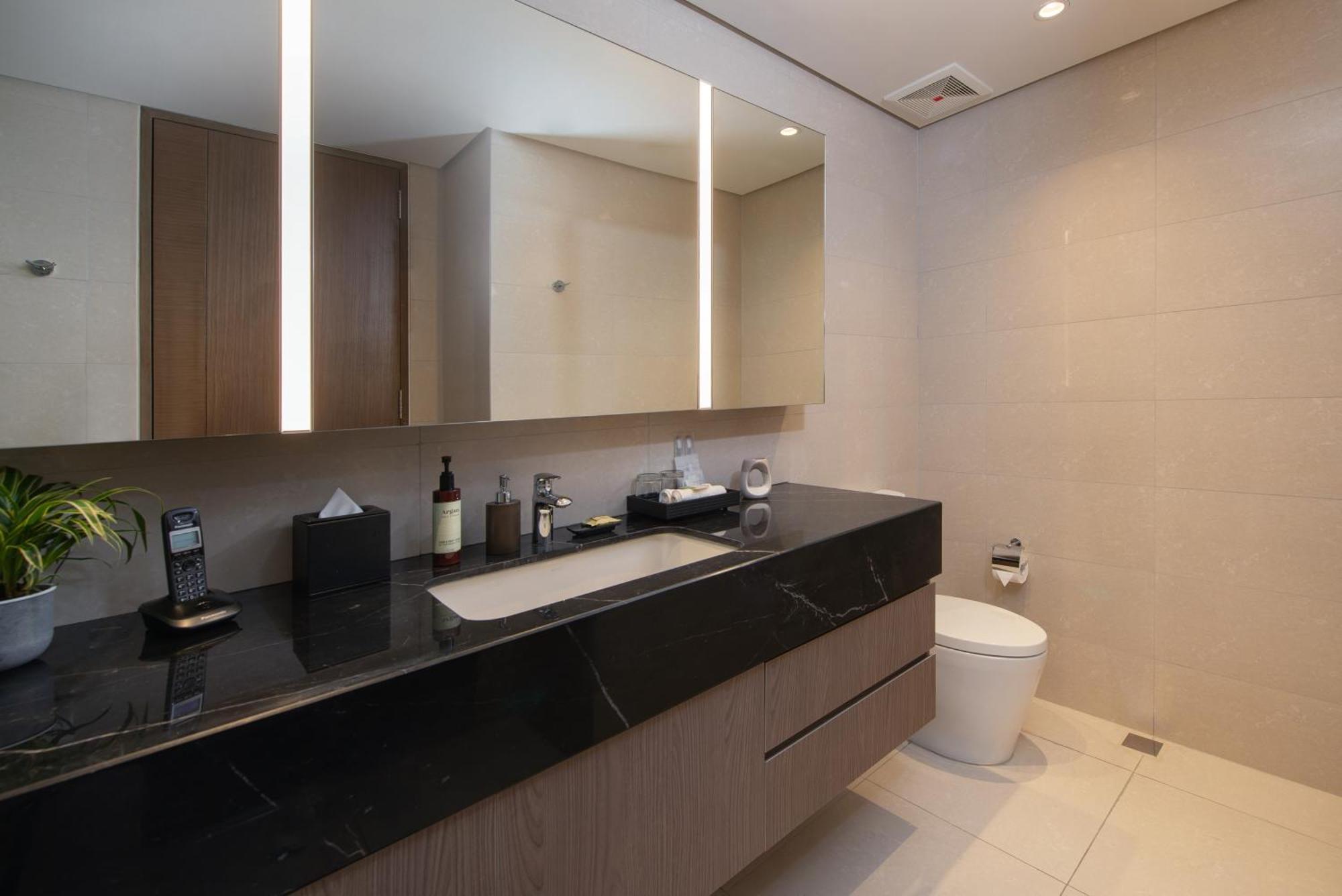 Somerset Central Salcedo Makati Makati City Exterior photo